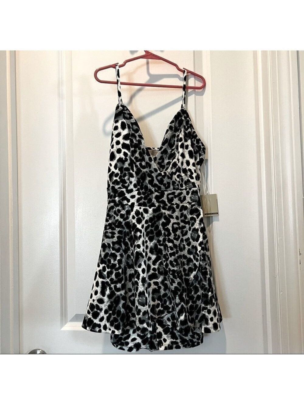 NWT Active USA Size Small Black and White Leopard Romper Spaghetti straps